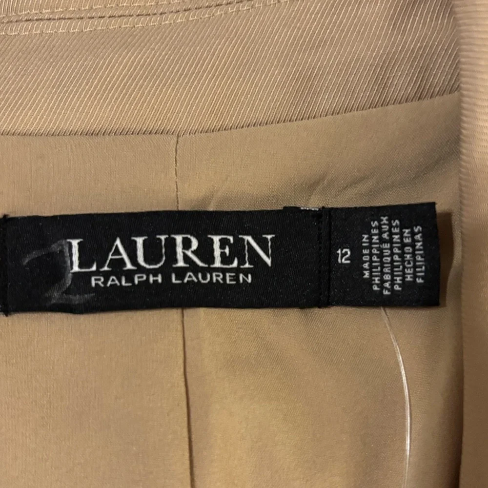 Lauren Ralph Lauren Double Peak Lapel Jacket in Tan Size 12. NWT